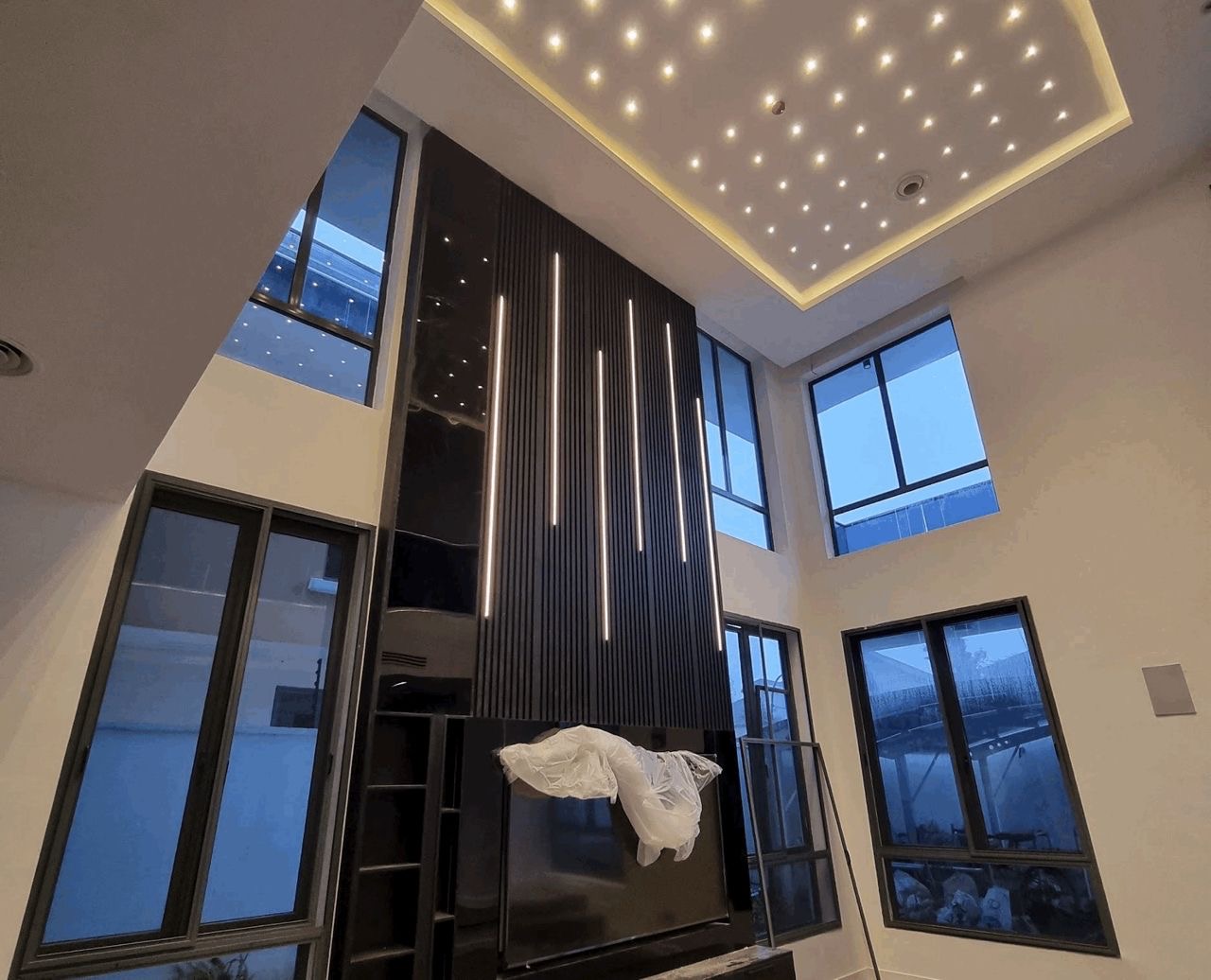 Modern Minimalist Kitchen - Image 2