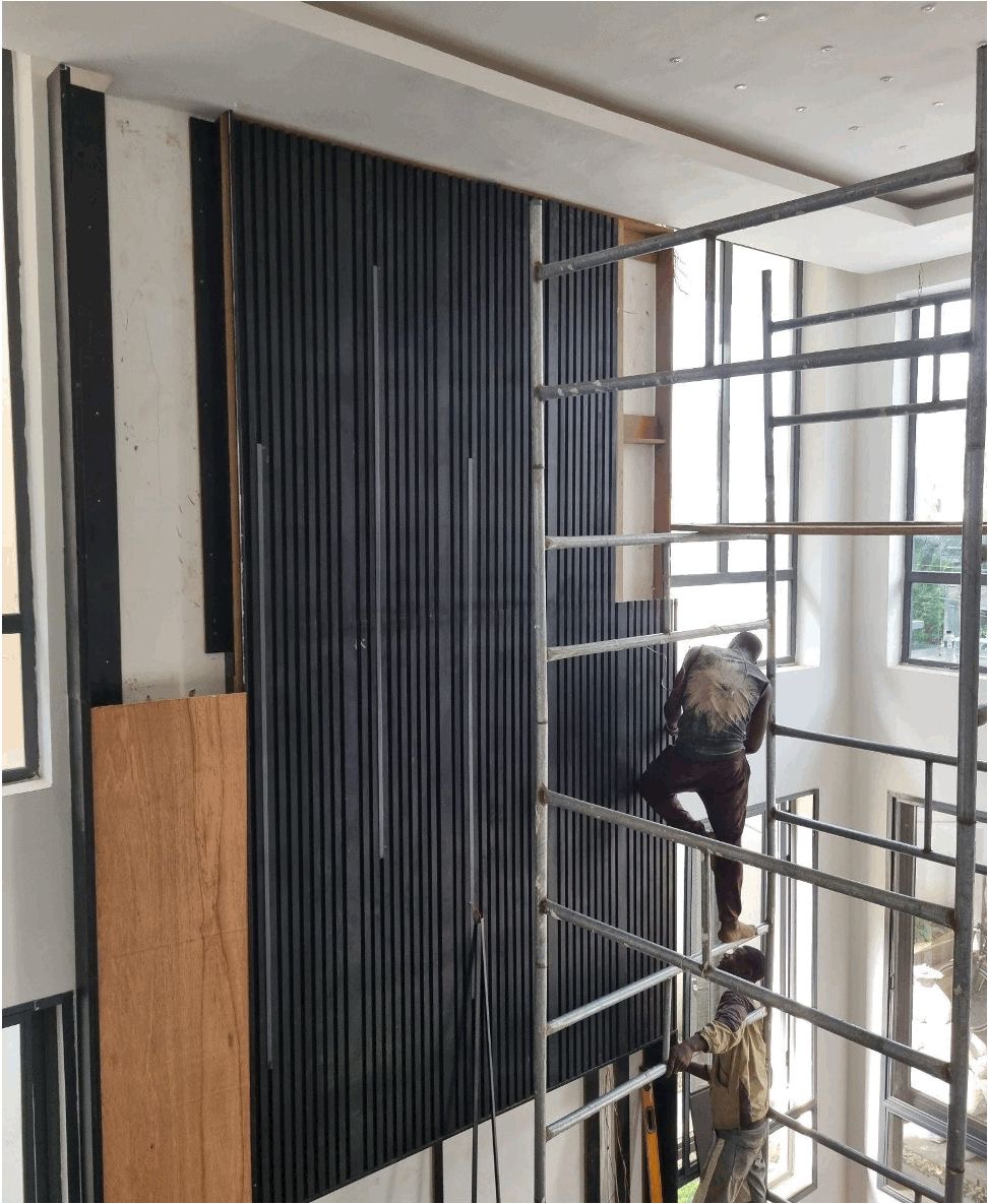 Entertainment Suite - Image 2